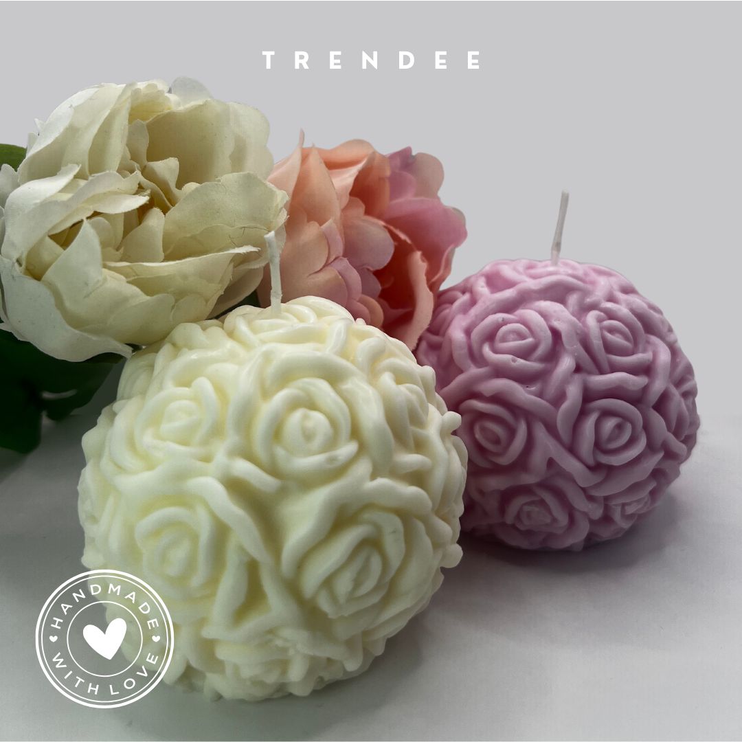 Beliebiges Schmuckstück & handgemachte, elegante Rosen-Kerze